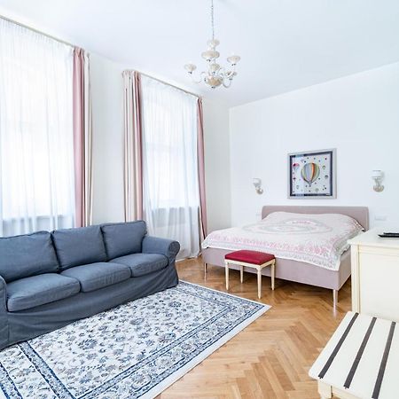 Audeju Apartments Riga Buitenkant foto